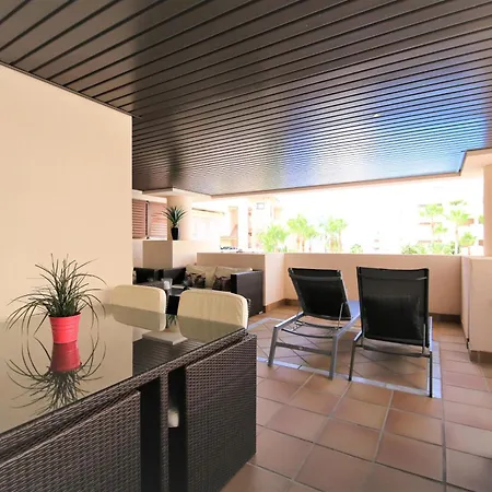 East Daisy Apartment